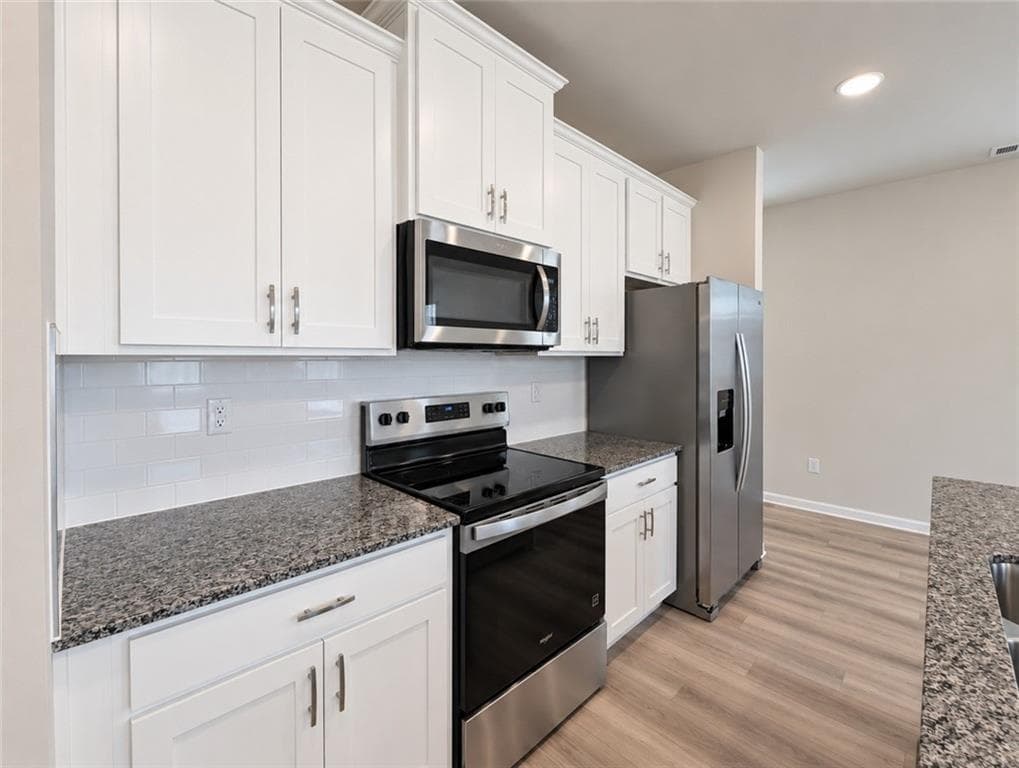 3 bedroom, 3 bathroom, 1,695 sq ft single family residence for sale at 1290 Harmony Ridge Court, Jonesboro, GA 30238 — photo 8