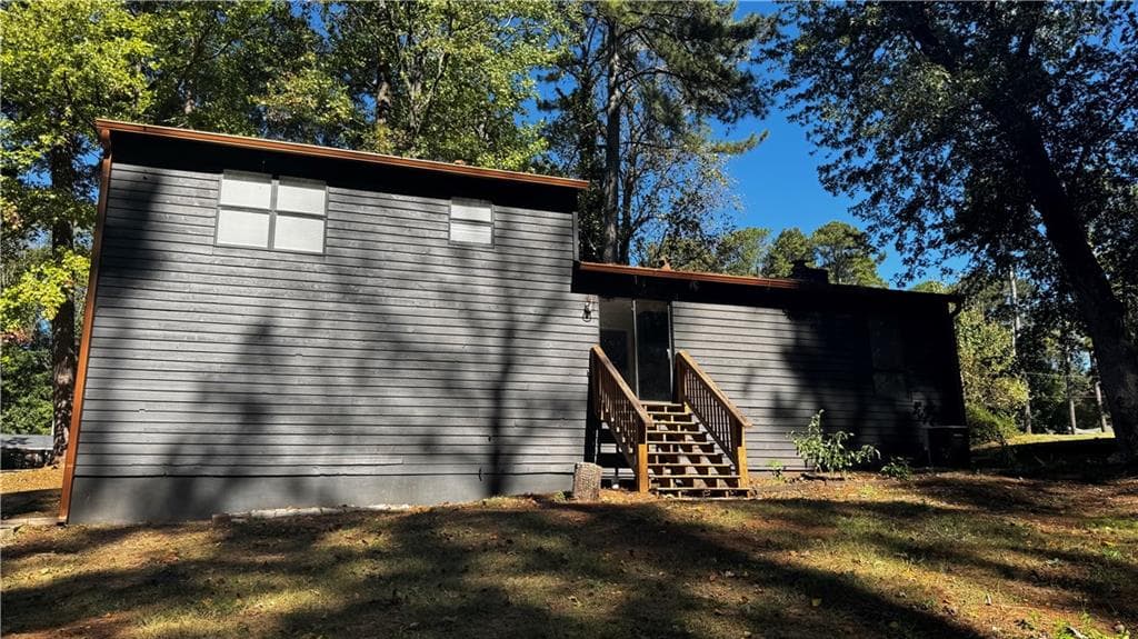 3 bedroom, 2 bathroom, 1,425 sq ft single family residence for rent at 1154 Stone Mill Run, Lawrenceville, GA 30046 for $2,300 a month — photo 4