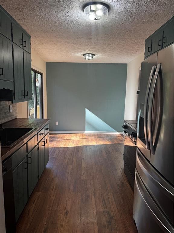 3 bedroom, 2 bathroom, 1,425 sq ft single family residence for rent at 1154 Stone Mill Run, Lawrenceville, GA 30046 for $2,300 a month — photo 8
