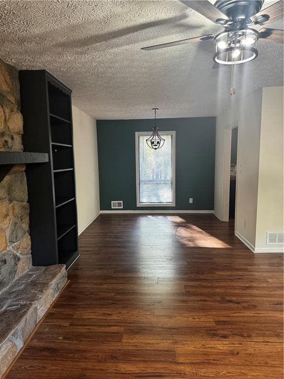 3 bedroom, 2 bathroom, 1,425 sq ft single family residence for rent at 1154 Stone Mill Run, Lawrenceville, GA 30046 for $2,300 a month — photo 9