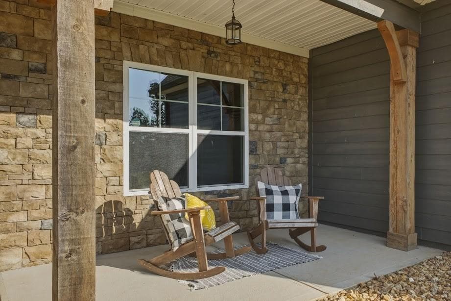 5 bedroom, 4 bathroom, 4,400 sq ft single family residence for sale at 1515 Pleasant Ridge Road, Carrollton, GA 30117 — photo 7