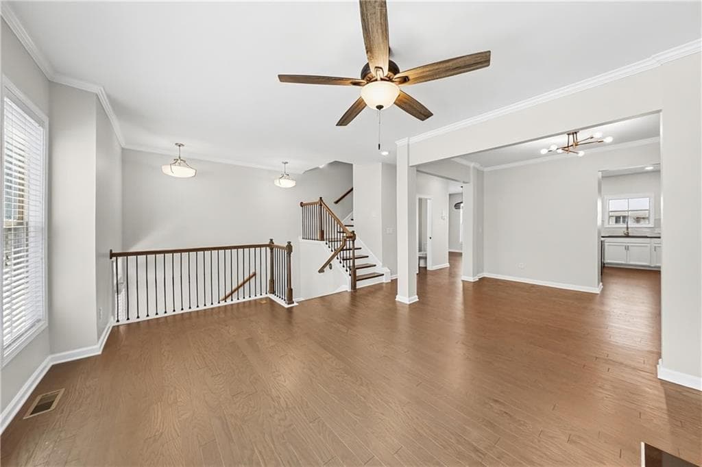 4 bedroom, 4 bathroom, 2,271 sq ft townhouse for sale at 371 Northaven Avenue, Suwanee, GA 30024 — photo 2