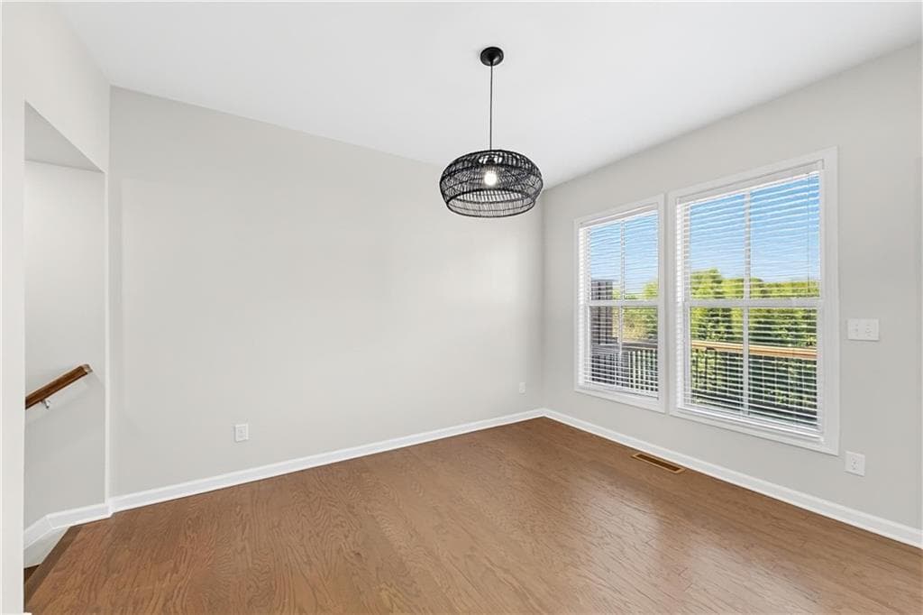 4 bedroom, 4 bathroom, 2,271 sq ft townhouse for sale at 371 Northaven Avenue, Suwanee, GA 30024 — photo 5