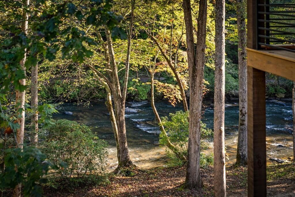 4 bedroom, 4 bathroom, 3,700 sq ft single family residence for sale at Lot 7 Fish Tale Cove, Ellijay, GA 30540 — photo 3