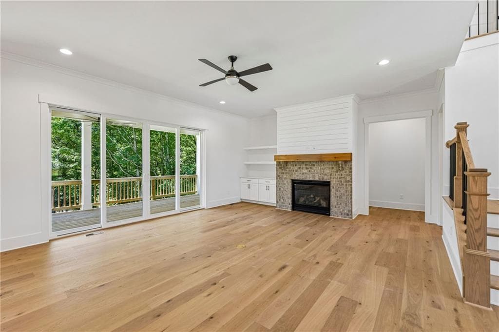 4 bedroom, 5 bathroom, 3,619 sq ft single family residence for sale at 9150 Greenway Court, Gainesville, GA 30506 — photo 8