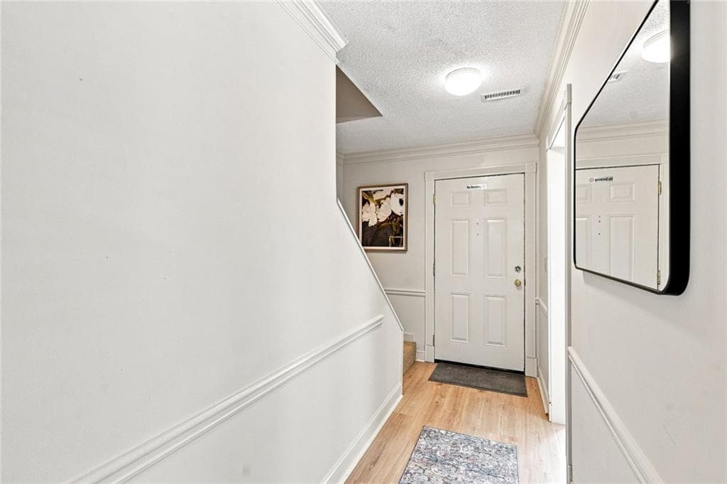 2 bedroom, 3 bathroom, 1,332 sq ft townhouse for rent at 1208 Magnolia Way, Smyrna, GA 30082 for $1,800 a month — photo 3