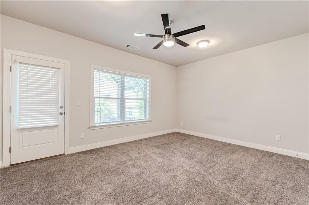 4 bedroom, 4 bathroom, 2,502 sq ft townhouse for rent at 5499 Terrace Bend Place, Peachtree Corners, GA 30092 for $3,200 a month — photo 9