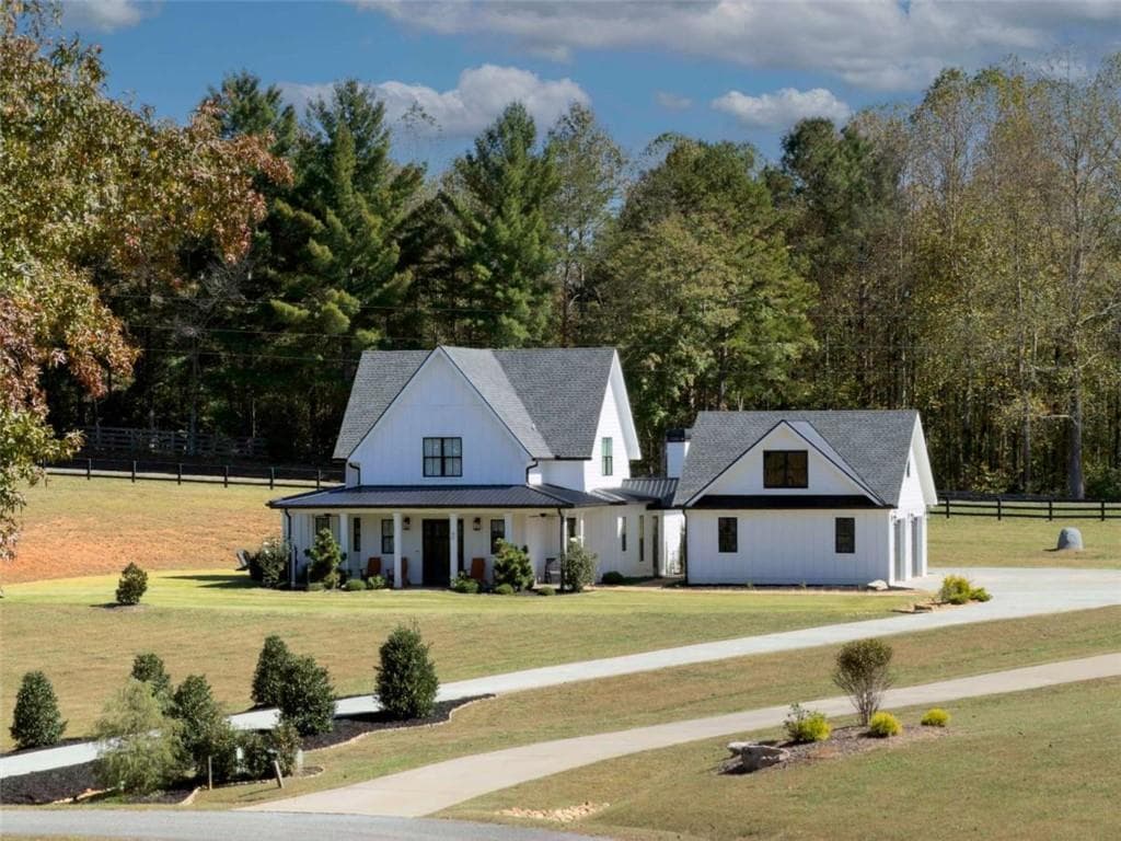 single family residence for sale at 140 Highpoint Ridge Court, Ellijay, GA 30540 — photo 10