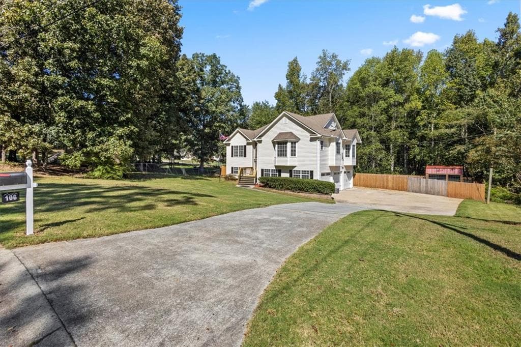 3 bedroom, 3 bathroom, 2,212 sq ft single family residence for sale at 106 Hunters Place, Villa Rica, GA 30180 — photo 2