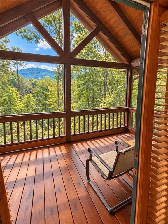 3 bedroom, 3 bathroom, 3,528 sq ft single family residence for sale at 171 Oak View Road, Blue Ridge, GA 30513 — photo 2