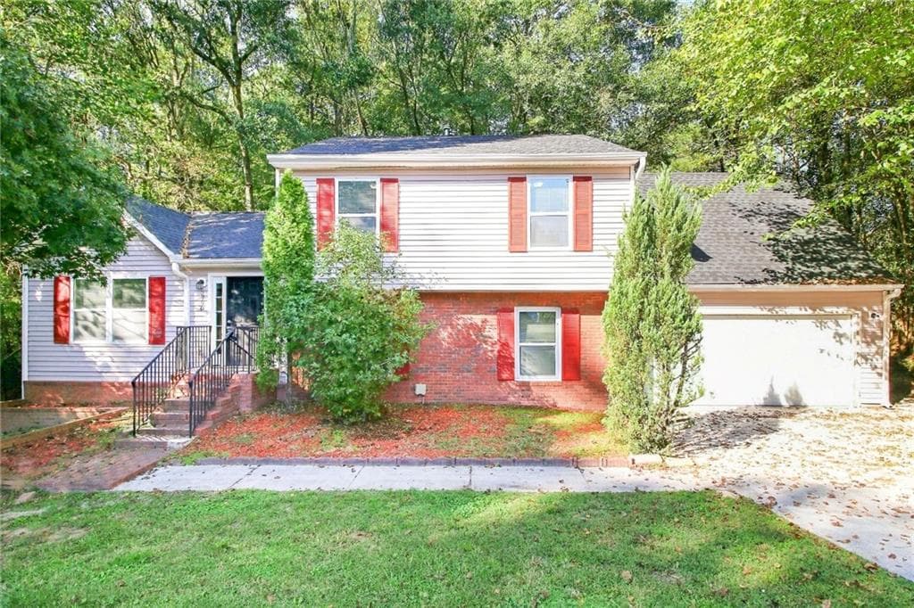 4 bedroom, 3 bathroom, 1,173 sq ft single family residence for rent at 2790 Kayla Court, Atlanta, GA 30349 for $1,815 a month — photo 1 of 18