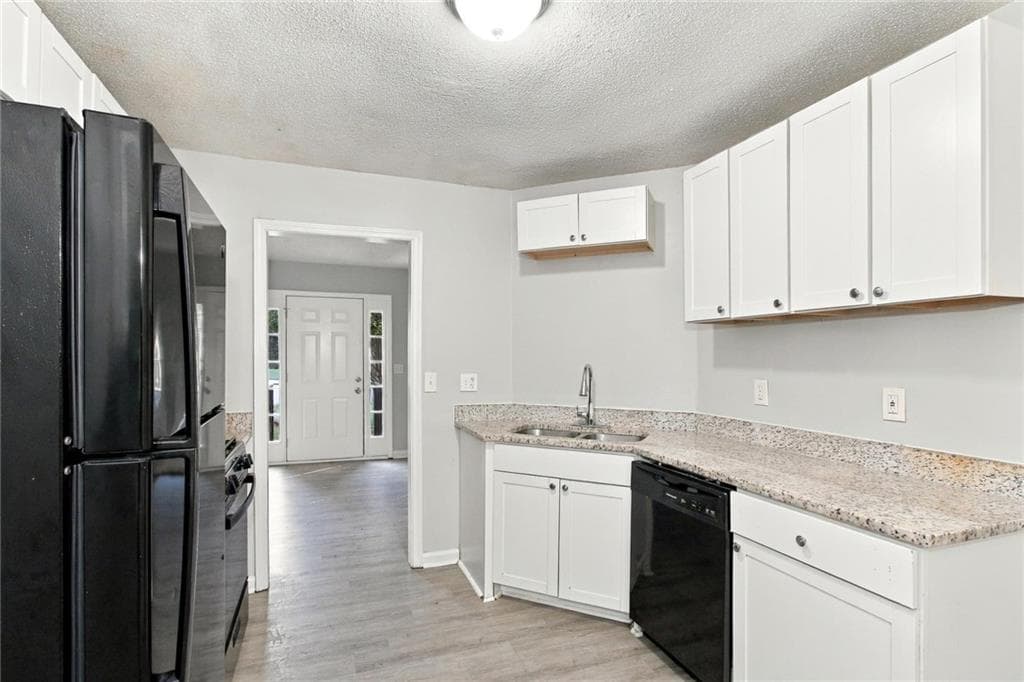 4 bedroom, 3 bathroom, 1,173 sq ft single family residence for rent at 2790 Kayla Court, Atlanta, GA 30349 for $1,815 a month — photo 3