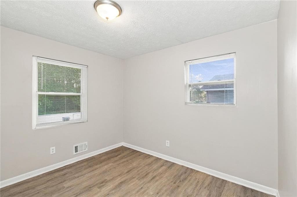 3 bedroom, 2 bathroom, 1,201 sq ft single family residence for rent at 8020 Kendrick Road, Jonesboro, GA 30238 for $1,620 a month — photo 9