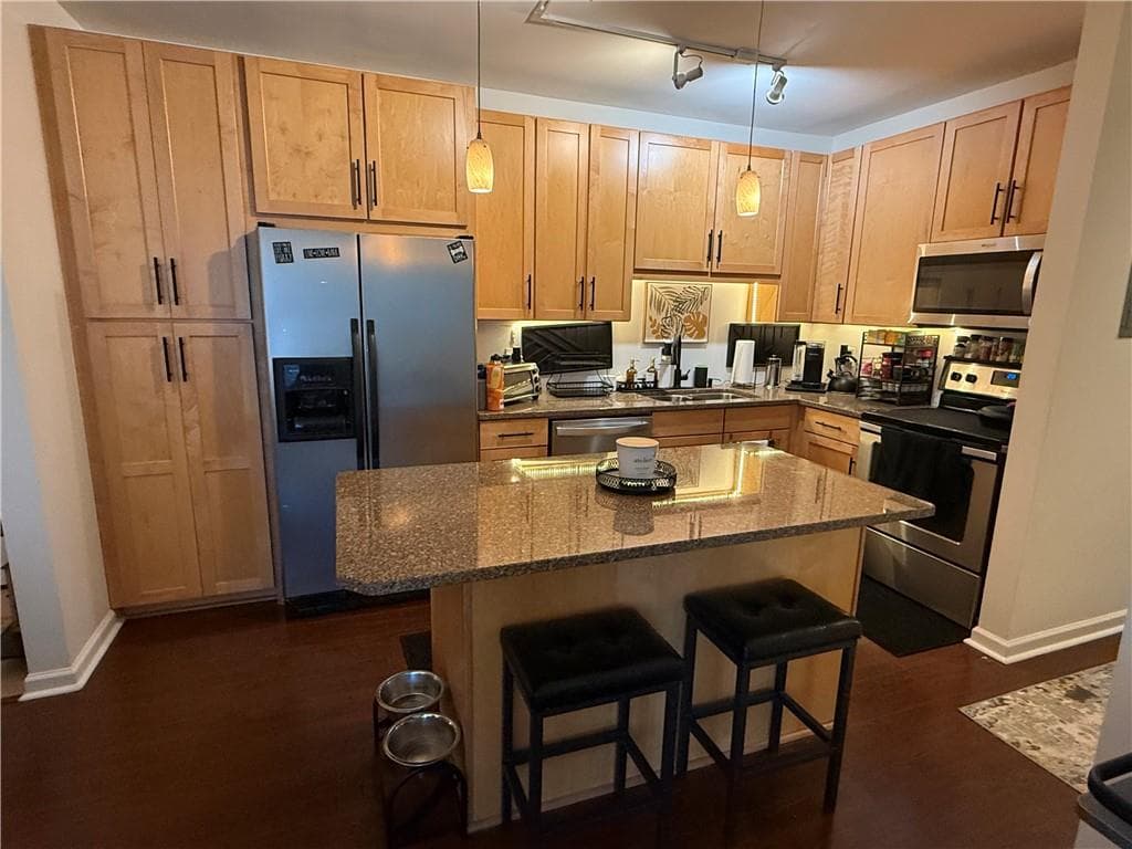 2 bedroom, 2 bathroom, 999 sq ft condominium for sale at 1421 Peachtree Street 311, Atlanta, GA 30309 — photo 8