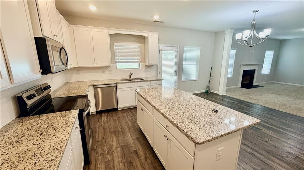 4 bedroom, 3 bathroom, 2,906 sq ft single family residence for rent at 267 Nongo Way, Dallas, GA 30157 for $2,550 a month — photo 2