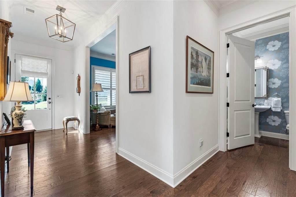3 bedroom, 3 bathroom, 2,719 sq ft single family residence for sale at 125 Waverly Drive, Alpharetta, GA 30004 — photo 8