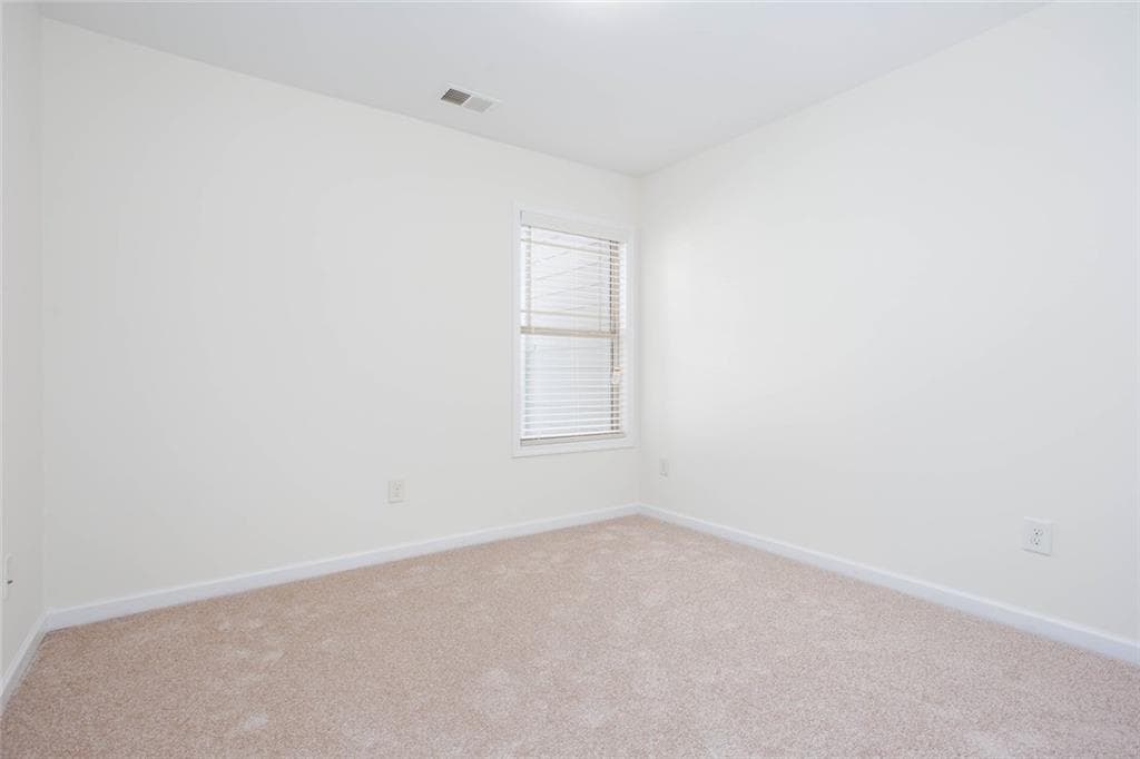 3 bedroom, 3 bathroom, 1,776 sq ft townhouse for sale at 231 Bobbie Way, Woodstock, GA 30189 — photo 8