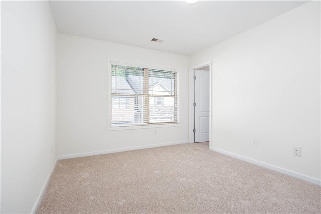 3 bedroom, 3 bathroom, 1,776 sq ft townhouse for sale at 231 Bobbie Way, Woodstock, GA 30189 — photo 9