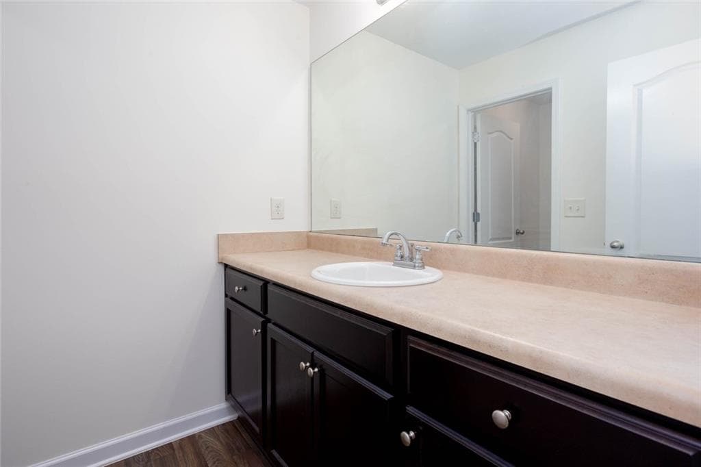 3 bedroom, 3 bathroom, 1,776 sq ft townhouse for sale at 231 Bobbie Way, Woodstock, GA 30189 — photo 10