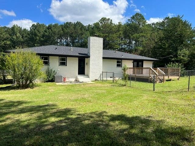 3 bedroom, 2 bathroom, 2,205 sq ft single family residence for sale at 415 Crabapple Road Road, Fayetteville, GA 30215 — photo 8