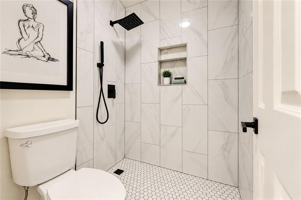 4 bedroom, 2 bathroom, 2,116 sq ft single family residence for sale at 282 Park Ridge Court, Riverdale, GA 30274 — photo 9