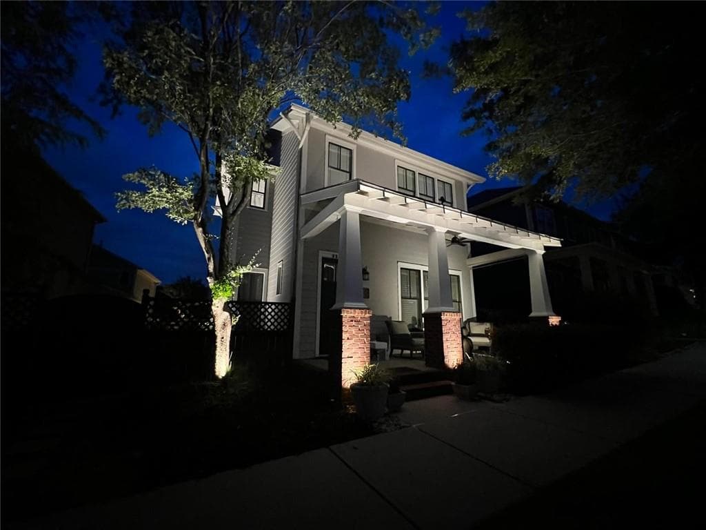 2 bedroom, 3 bathroom, 1,860 sq ft single family residence for rent at 9938 Ashton Old Road, Douglasville, GA 30135 for $2,800 a month — photo 1 of 17