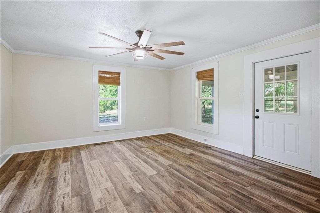 4 bedroom, 2 bathroom, 1,610 sq ft single family residence for sale at 769 Yatesville Road, Barnesville, GA 30204 — photo 5