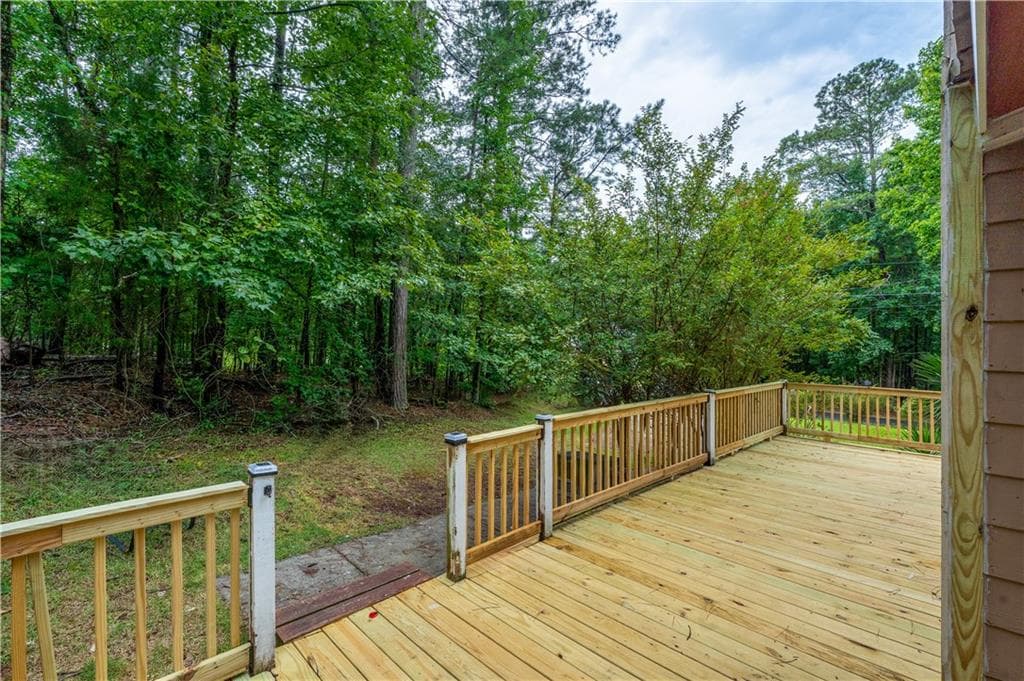 2 bedroom, 2 bathroom, 1,125 sq ft single family residence for sale at 5479 Southern Drive, Villa Rica, GA 30180 — photo 7