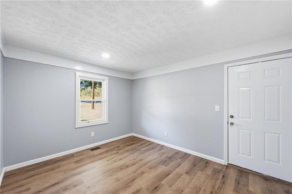 3 bedroom, 2 bathroom, 1,436 sq ft single family residence for sale at 300 Cash Town Road, Aragon, GA 30104 — photo 7
