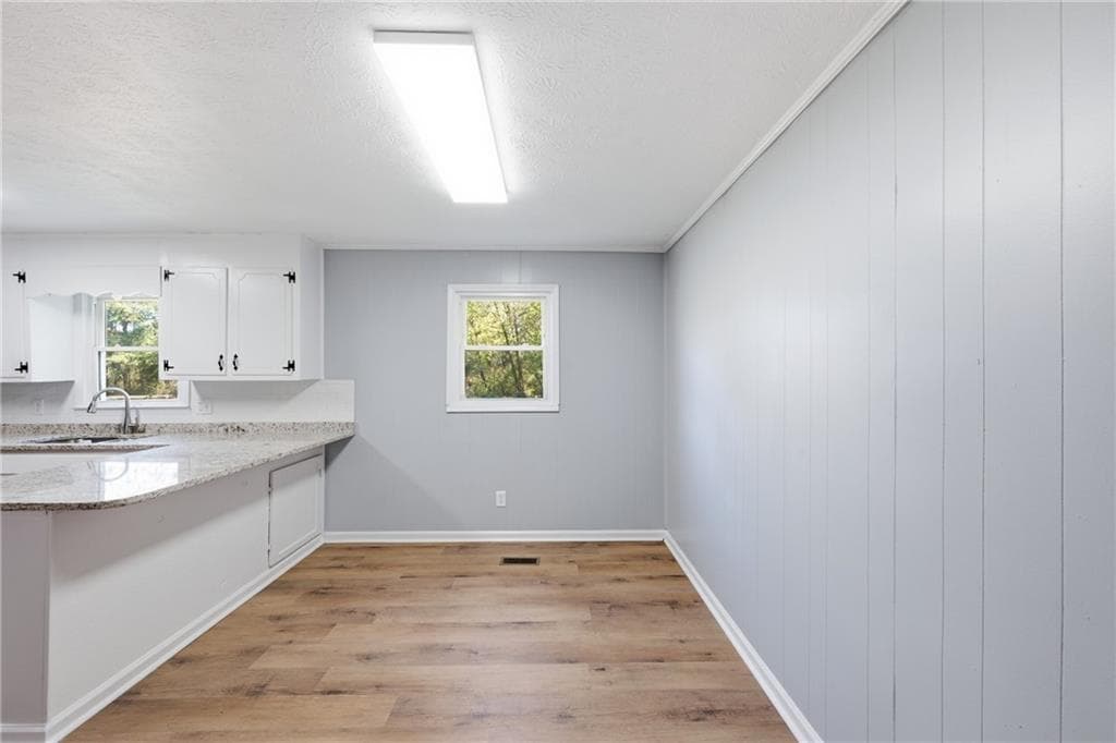 3 bedroom, 2 bathroom, 1,436 sq ft single family residence for sale at 300 Cash Town Road, Aragon, GA 30104 — photo 9