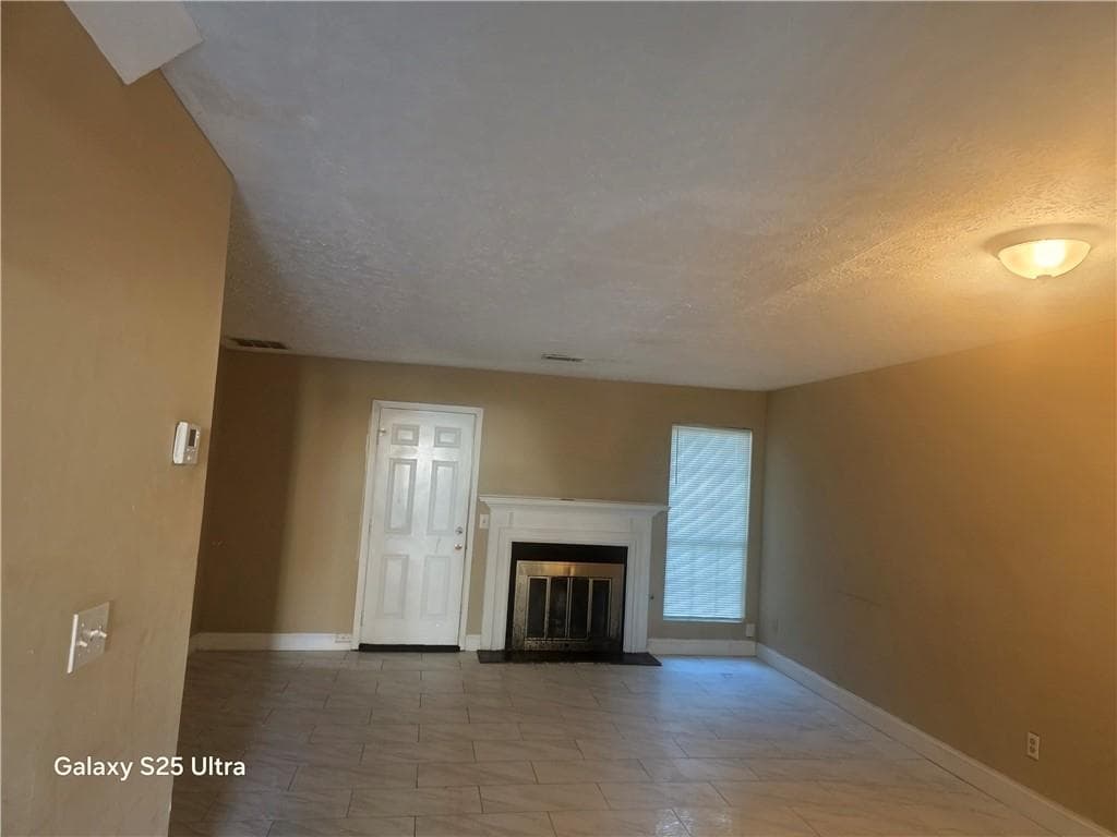 2 bedroom, 3 bathroom, 1,156 sq ft townhouse for rent at 4672 Longman Way, Stone Mountain, GA 30083 for $1,300 a month — photo 4