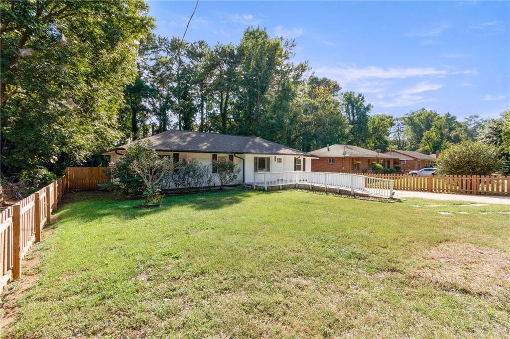 4 bedroom, 2 bathroom, 1,389 sq ft single family residence for rent at 3773 Larkspur Terrace, Decatur, GA 30032 for $2,250 a month — photo 4