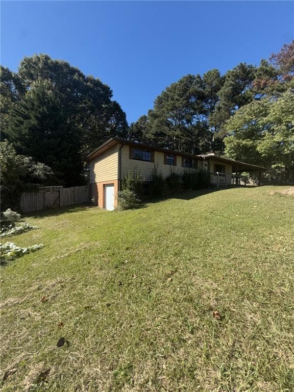 3 bedroom, 2 bathroom, 1,370 sq ft single family residence for sale at 4161 Partridge Drive, Douglasville, GA 30135 — photo 2