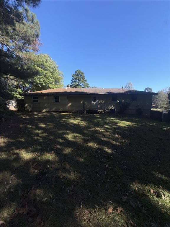 3 bedroom, 2 bathroom, 1,370 sq ft single family residence for sale at 4161 Partridge Drive, Douglasville, GA 30135 — photo 4