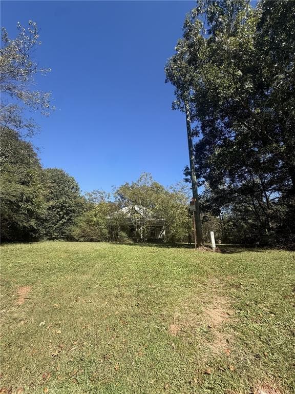 2 bedroom, 1 bathroom, 1,216 sq ft single family residence for sale at 2207 Rockmart Road, Villa Rica, GA 30180 — photo 2