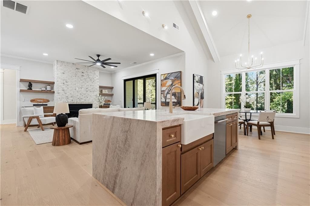 7 bedroom, 6 bathroom, 4,960 sq ft single family residence for sale at 798 Sherwood Road, Gainesville, GA 30501 — photo 5