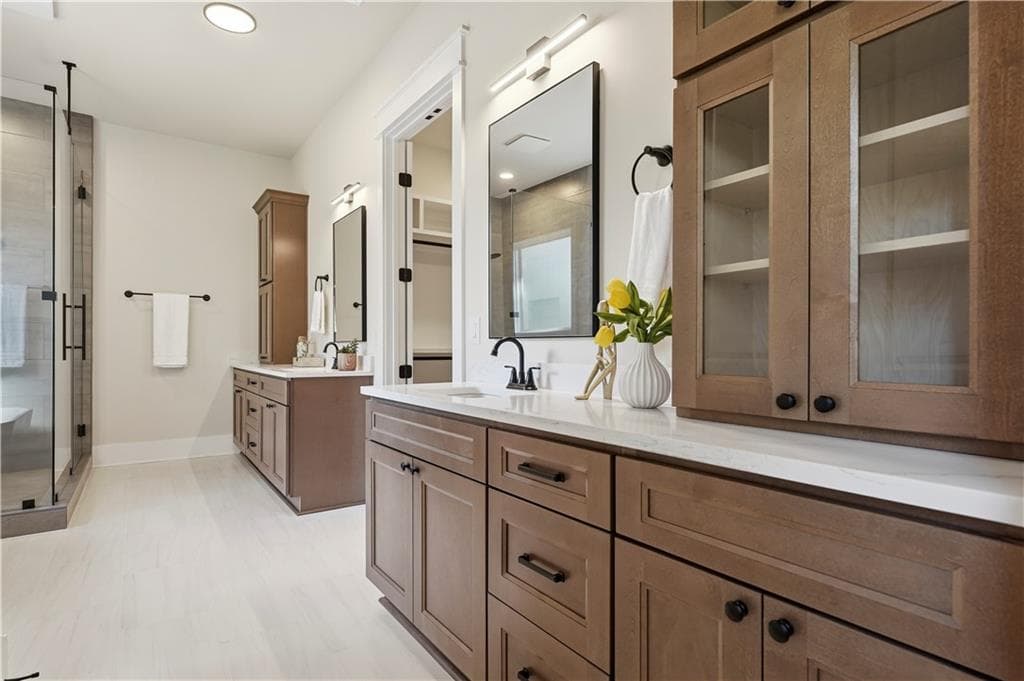 7 bedroom, 6 bathroom, 4,960 sq ft single family residence for sale at 798 Sherwood Road, Gainesville, GA 30501 — photo 7