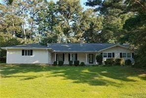 3 bedroom, 2 bathroom, 2,157 sq ft single family residence for rent at 5218 Meadowcreek Drive, Dunwoody, GA 30338 for $2,900 a month — photo 1 of 27