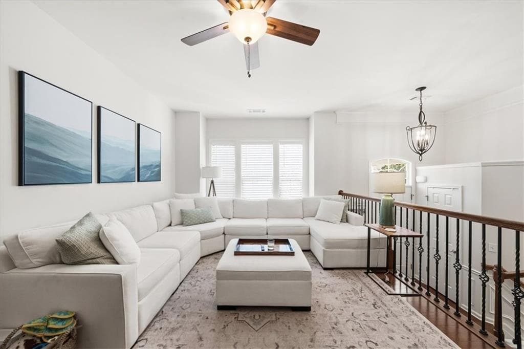 3 bedroom, 4 bathroom, 1,844 sq ft townhouse for sale at 2331 Limehurst Drive, Atlanta, GA 30319 — photo 2