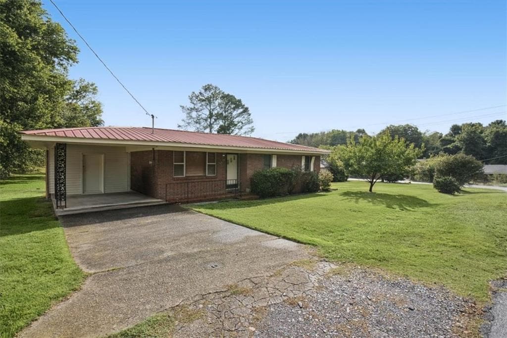 3 bedroom, 1 bathroom, 1,018 sq ft single family residence for sale at 305 Pine Street, Rockmart, GA 30153 — photo 2
