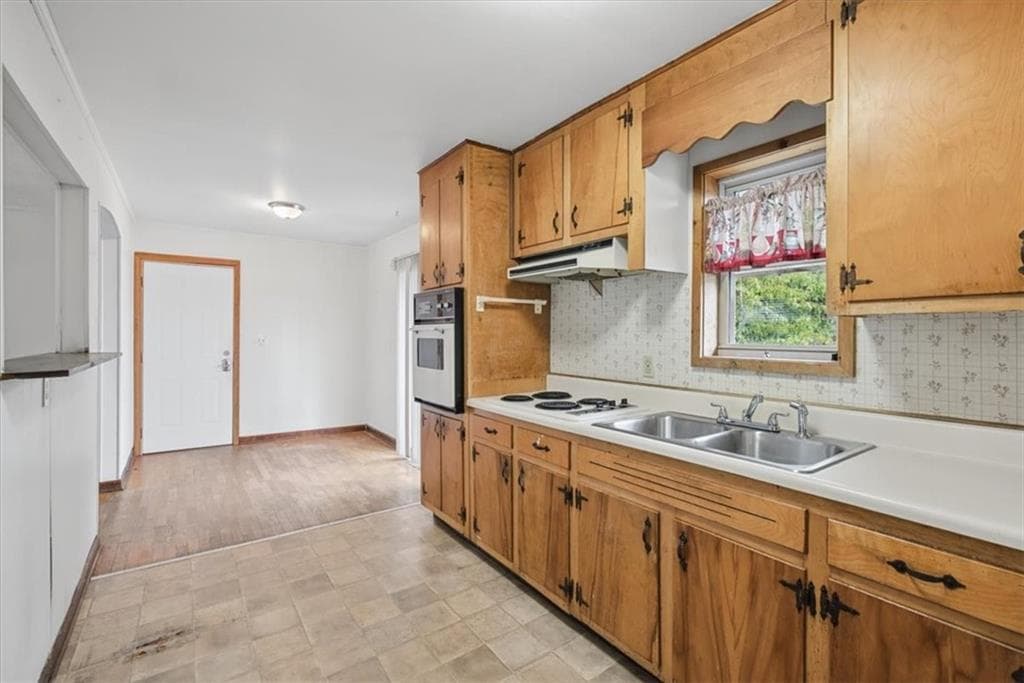3 bedroom, 1 bathroom, 1,018 sq ft single family residence for sale at 305 Pine Street, Rockmart, GA 30153 — photo 7