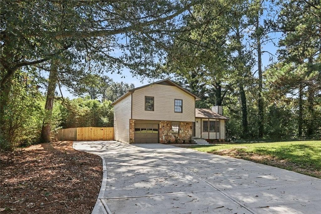 4 bedroom, 3 bathroom, 1,810 sq ft single family residence for rent at 3232 Bromley Rowe, Duluth, GA 30096 for $2,700 a month — photo 5