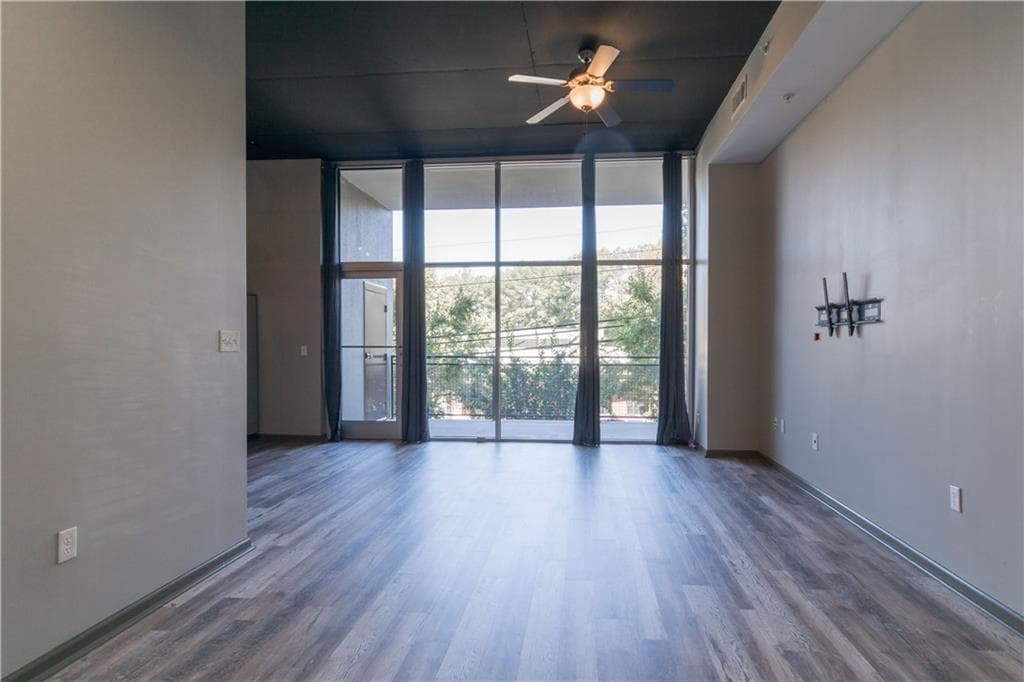 2 bedroom, 2 bathroom, 1,020 sq ft condominium for rent at 3400 Malone Drive 102, Chamblee, GA 30341 for $2,250 a month — photo 4