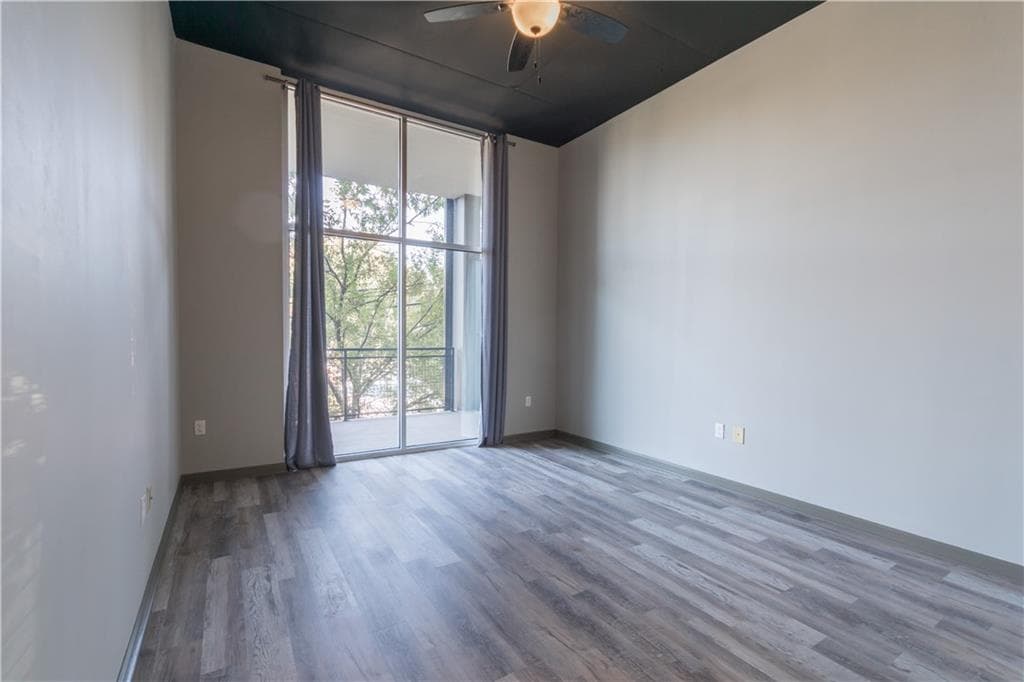 2 bedroom, 2 bathroom, 1,020 sq ft condominium for rent at 3400 Malone Drive 102, Chamblee, GA 30341 for $2,250 a month — photo 7