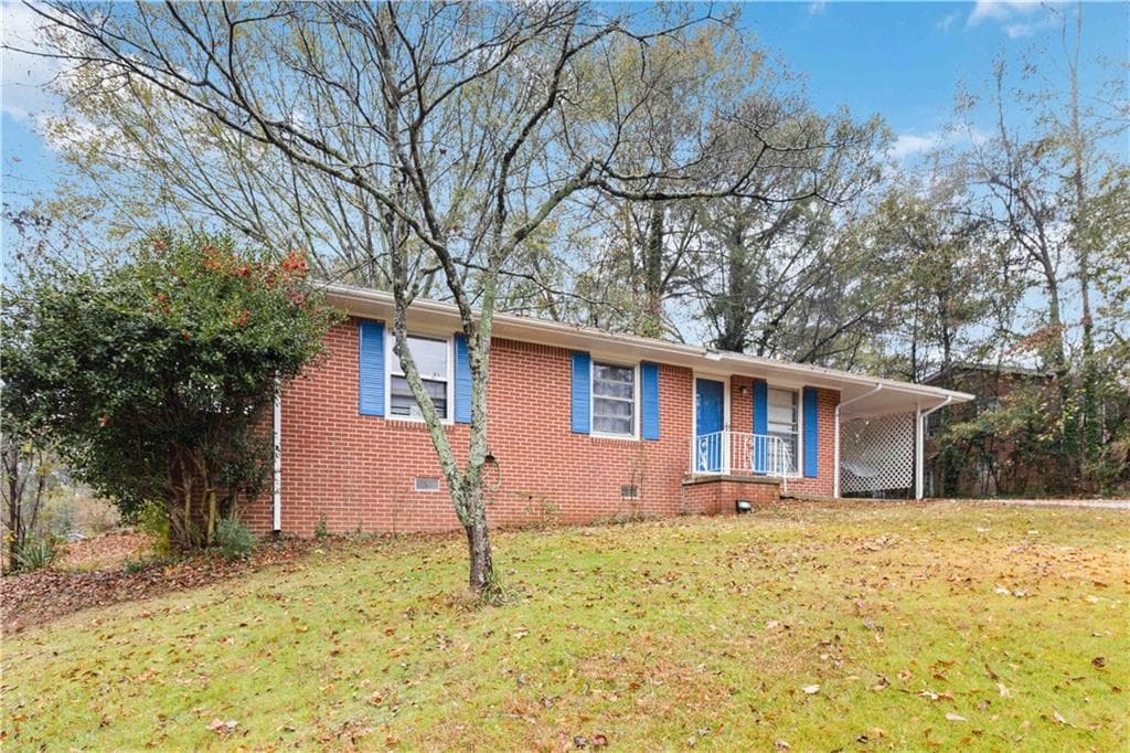 3 bedroom, 1 bathroom, 1,014 sq ft single family residence for sale at 913 Longleaf Drive, Forest Park, GA 30297 — photo 2