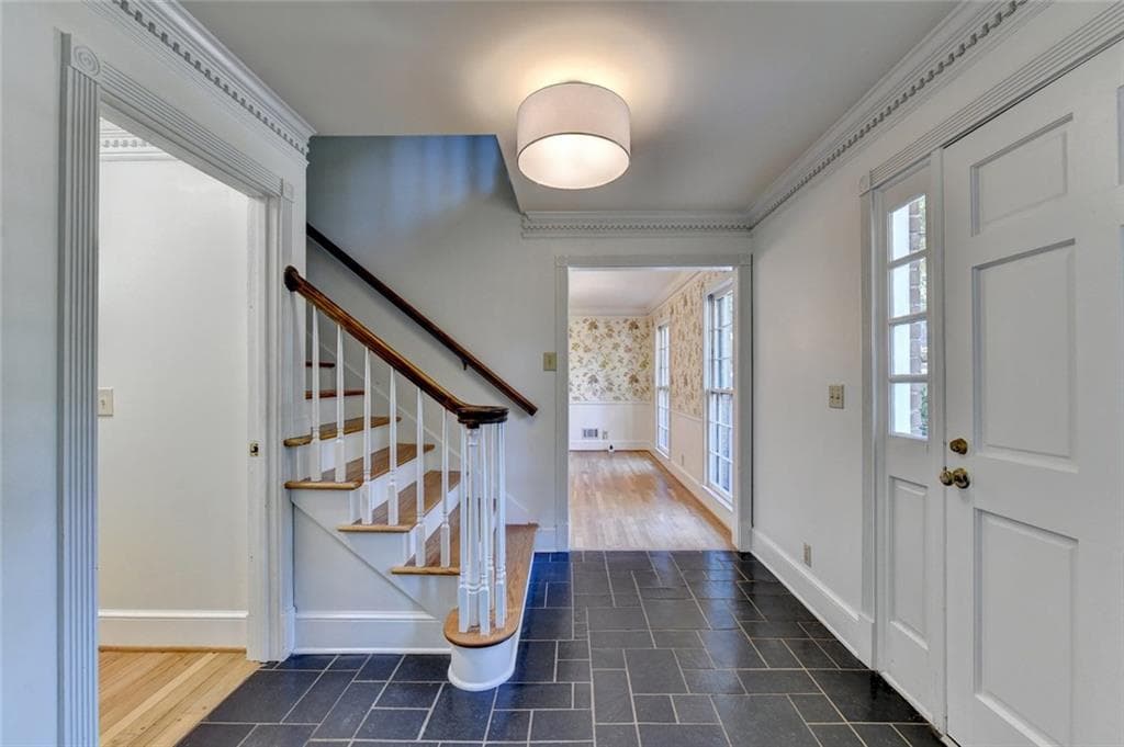4 bedroom, 4 bathroom, 4,303 sq ft single family residence for sale at 4621 Buckline Circle, Atlanta, GA 30338 — photo 2
