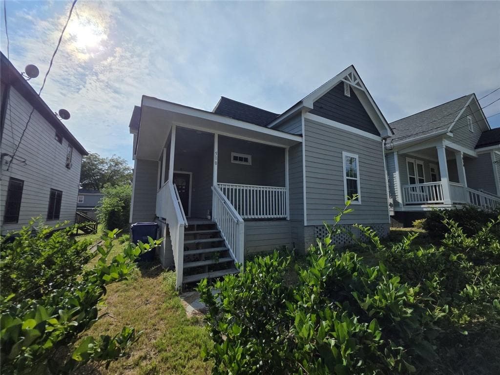 4 bedroom, 2 bathroom, 1,529 sq ft single family residence for sale at 510 James P Brawley Drive, Atlanta, GA 30318 — photo 1 of 12