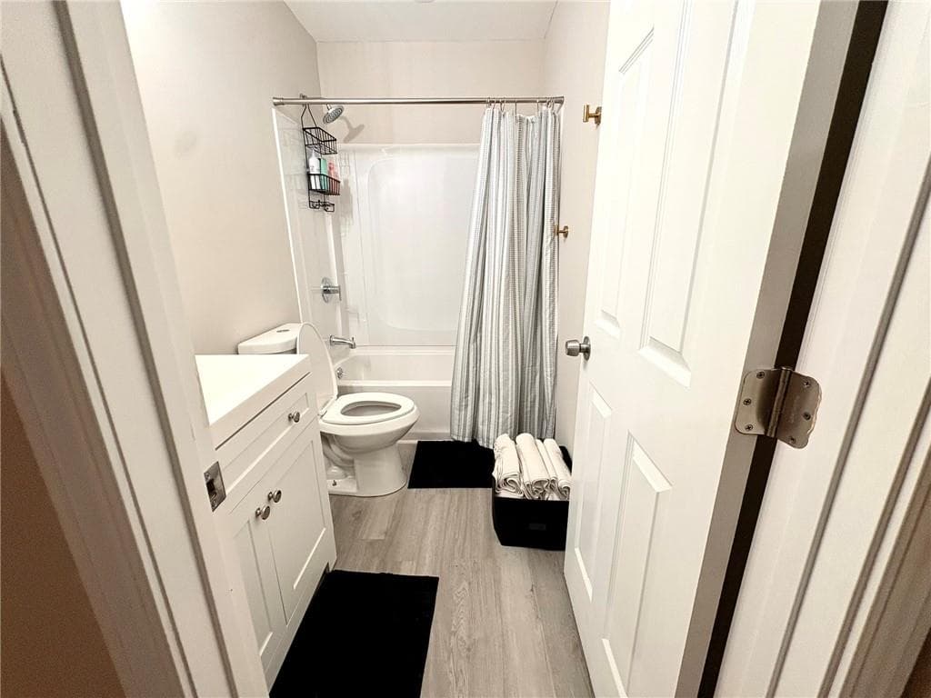2 bedroom, 1 bathroom, 1,559 sq ft duplex for rent at 312 E 15th Street SW, Rome, GA 30161 for $2,450 a month — photo 9