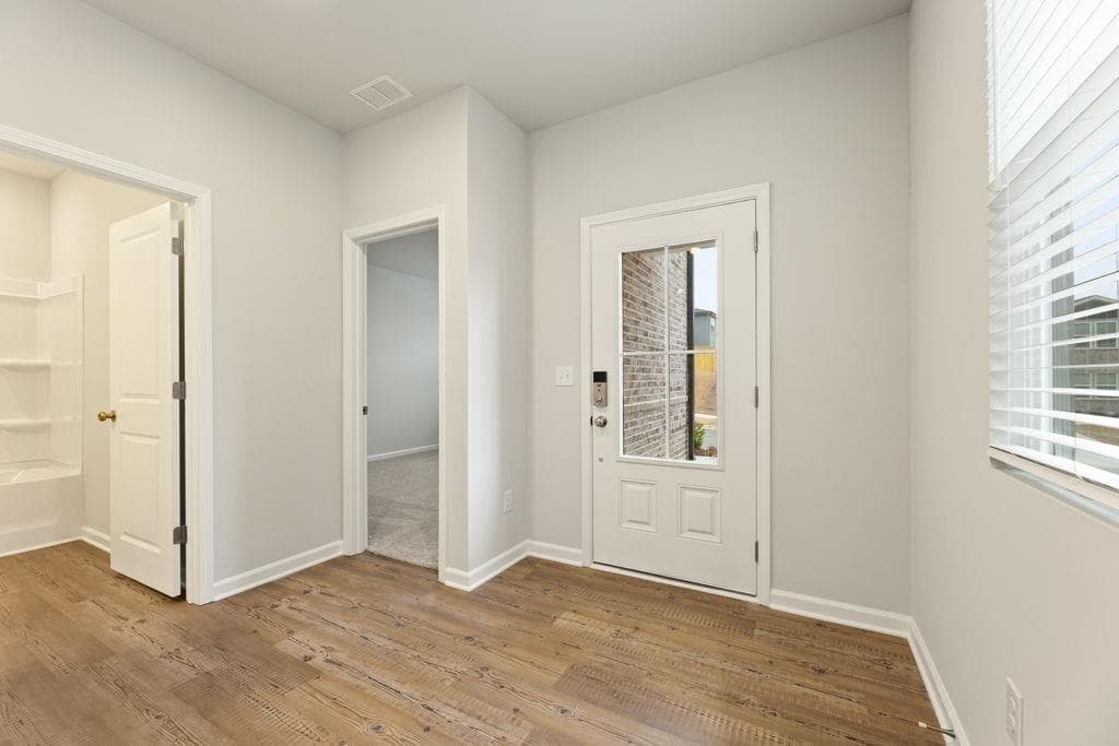 4 bedroom, 3 bathroom, 2,343 sq ft single family residence for sale at 8039 Joyce Way, Fairburn, GA 30213 — photo 2