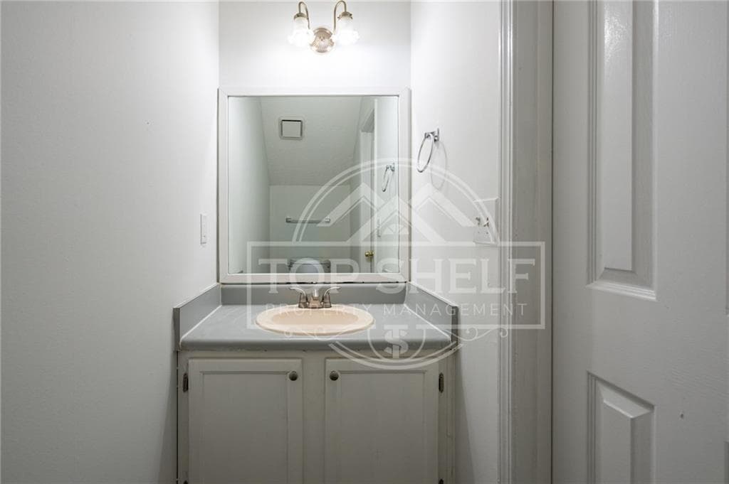 2 bedroom, 3 bathroom, 1,212 sq ft townhouse for rent at 2767 New South Drive, Marietta, GA 30066 for $1,700 a month — photo 7